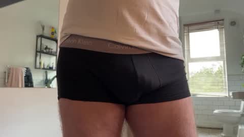 Snapshot of chrisinthemorning chatting on 10-23-25, 08:35 Chris In The Morning online show from 10-23-25, 08:35