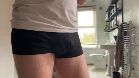 Snapshot of chrisinthemorning chatting on 11-18-25, 11:36 Chris In The Morning online show from 11-18-25, 11:36