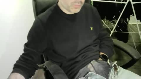 Snapshot of chrisprngr chatting on 01-20-25, 01:32 chrisprngr online show from 01-20-25, 01:32