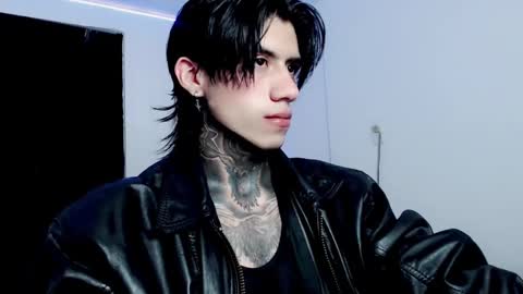 CHRIS  INDEPENT MODEL online show from 02-13-25, 05:05