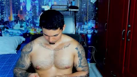 Chriss Stewart online show from 11-26-25, 02:56