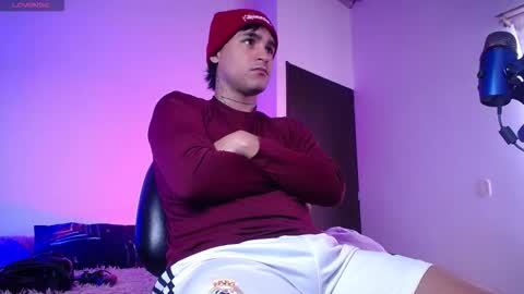 Christian Wang online show from 10-27-25, 06:45