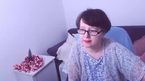 Christa online show from 12-29-24, 04:40