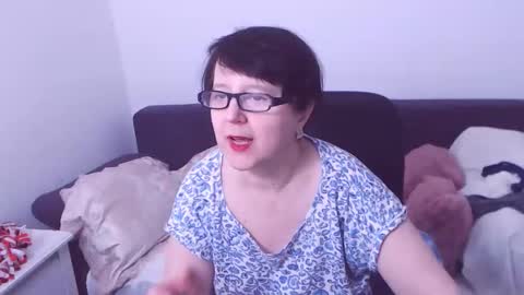 Christa online show from 01-01-25, 07:21