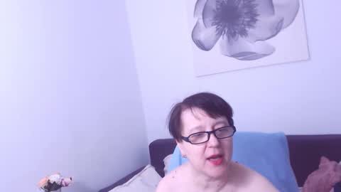 Christa online show from 01-10-25, 07:11