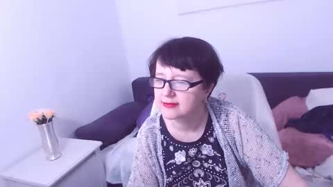 Christa online show from 02-10-25, 05:03