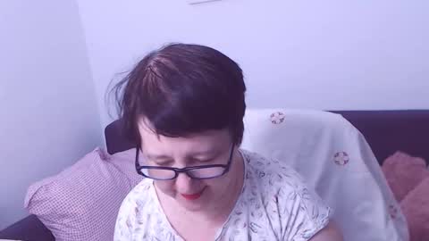 Christa online show from 10-24-25, 09:11