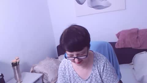 Christa online show from 11-26-25, 07:48