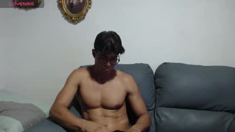 ---Chistian--- online show from 10-23-25, 03:17