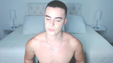 christiandiorx online show from 11-01-25, 12:12