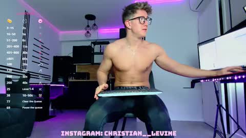 Snapshot of christianlevine_ chatting on 03-05-25, 08:21 UPVOTE ME ------ ILL DO SOMETHING FOR FREE online show from 03-05-25, 08:21