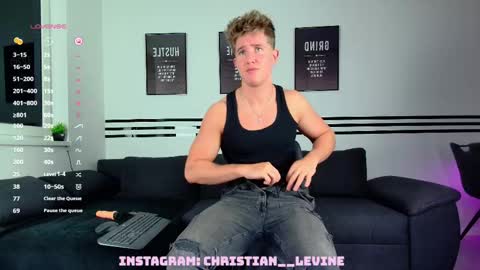 Snapshot of christianlevine_ chatting on 03-08-25, 06:26 UPVOTE ME ------ ILL DO SOMETHING FOR FREE online show from 03-08-25, 06:26