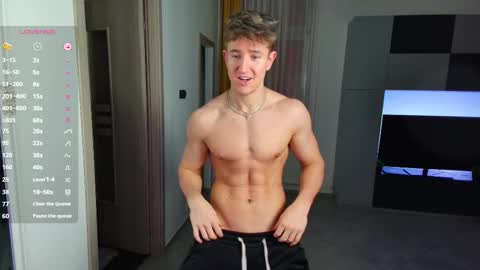 Snapshot of christianlevine_ chatting on 09-13-25, 05:18 UPVOTE ME ------ ILL DO SOMETHING FOR FREE online show from 09-13-25, 05:18