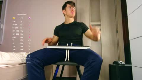 Snapshot of christianlevine_ chatting on 12-02-25, 05:02 UPVOTE ME ------ ILL DO SOMETHING FOR FREE online show from 12-02-25, 05:02