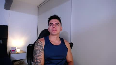 Snapshot of christianvalenzia chatting on 09-17-25, 11:01 Christian online show from 09-17-25, 11:01