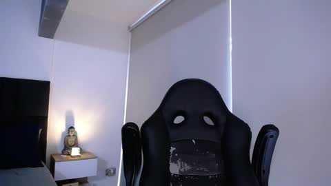 Christian online show from 11-19-25, 01:22