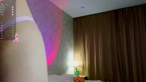 Ann online show from 11-05-25, 01:55