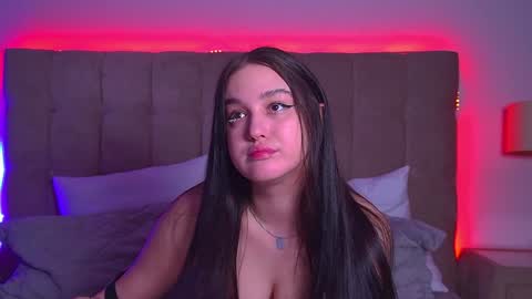 Christina online show from 02-08-25, 06:33