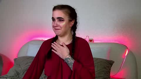 Christina online show from 02-17-25, 09:41