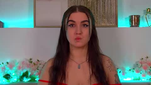 Christina online show from 02-19-25, 04:01