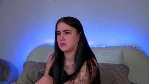 Christina online show from 03-01-25, 04:15