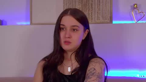 Christina online show from 03-12-25, 05:13