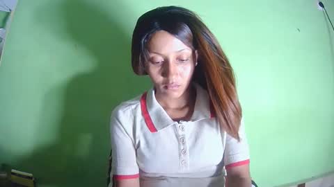 Snapshot of christine213 chatting on 02-11-26, 08:36 christine213 online show from 02-11-26, 08:36