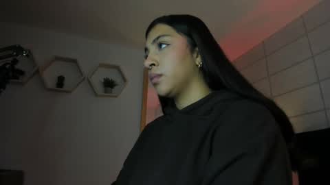 Christine  online show from 11-06-25, 11:55