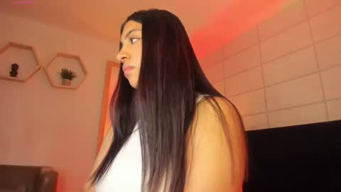 Christine  online show from 11-07-25, 12:05