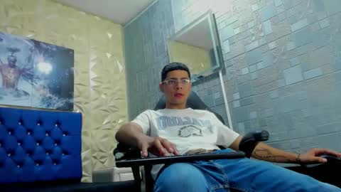 Christoper Giraldo online show from 03-07-26, 01:41