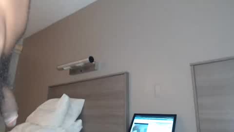 Snapshot of chrisvacherx chatting on 01-20-25, 02:01 ChrisVacherx online show from 01-20-25, 02:01