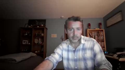 Snapshot of chrisw8121 chatting on 12-13-25, 10:59 chrisw8121 online show from 12-13-25, 10:59