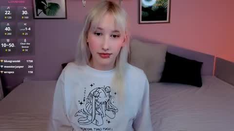 EvaBlonde TayaBrunette EliieBlack hair online show from 03-29-26, 02:28