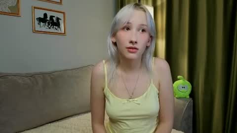 Snapshot of chrome_nova chatting on 06-25-26, 06:23 Eva online show from 06-25-26, 06:23