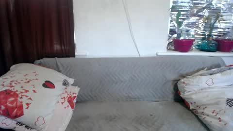 Snapshot of chrystalbella chatting on 08-05-26, 03:42 Diana online show from 08-05-26, 03:42