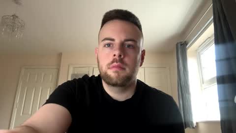 chubbybrit55 online show from 01-01-25, 11:38