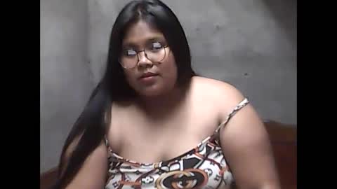 Snapshot of chubbylecious chatting on 01-05-25, 02:27 Rita online show from 01-05-25, 02:27