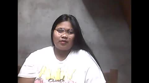 Snapshot of chubbylecious chatting on 02-16-25, 04:09 Rita online show from 02-16-25, 04:09