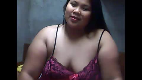 Snapshot of chubbylecious chatting on 03-11-25, 11:04 Rita online show from 03-11-25, 11:04