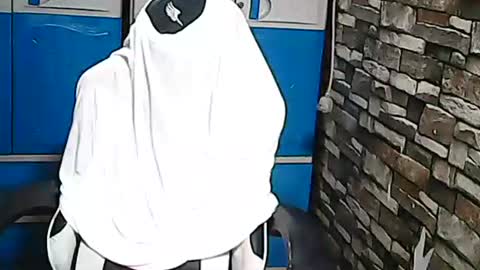 Snapshot of chubbylove_123 chatting on 09-11-25, 11:32 chubbylove_123 online show from 09-11-25, 11:32