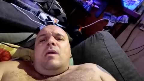 chubbyman40 online show from 11-30-25, 05:44