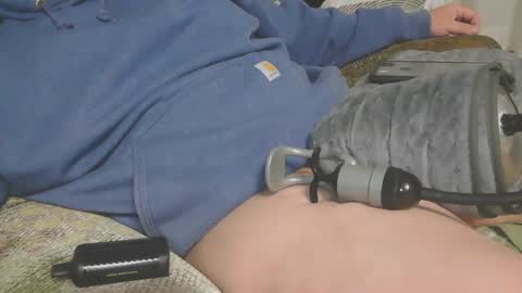 Snapshot of chubbytuna chatting on 12-10-24, 02:27 Chubbypumper online show from 12-10-24, 02:27