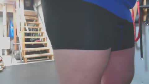 Snapshot of chubbytuna chatting on 12-16-24, 06:27 Chubbypumper online show from 12-16-24, 06:27