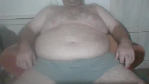 Snapshot of chubcammer chatting on 10-08-25, 04:32 chubcammer online show from 10-08-25, 04:32