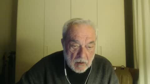 Snapshot of ciaoamoremio4 chatting on 02-12-25, 02:35 ciaoamoremio4 online show from 02-12-25, 02:35