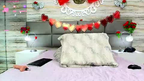 ...   ... online show from 02-16-25, 02:20