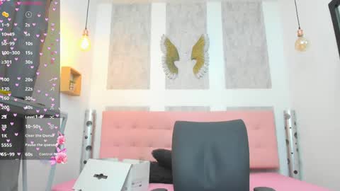 ...   ... online show from 03-24-26, 04:17