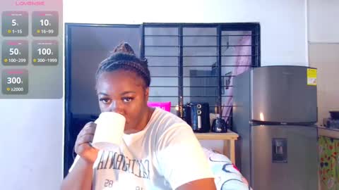 ciaraebonyxxx online show from 02-14-25, 08:21