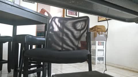 cigneska1 online show from 12-30-24, 05:34