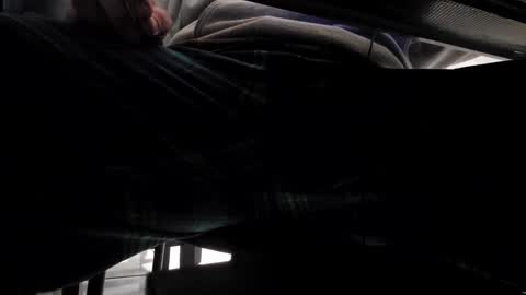 cigneska1 online show from 12-31-24, 05:07